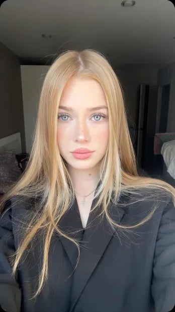 Chloe Anderson